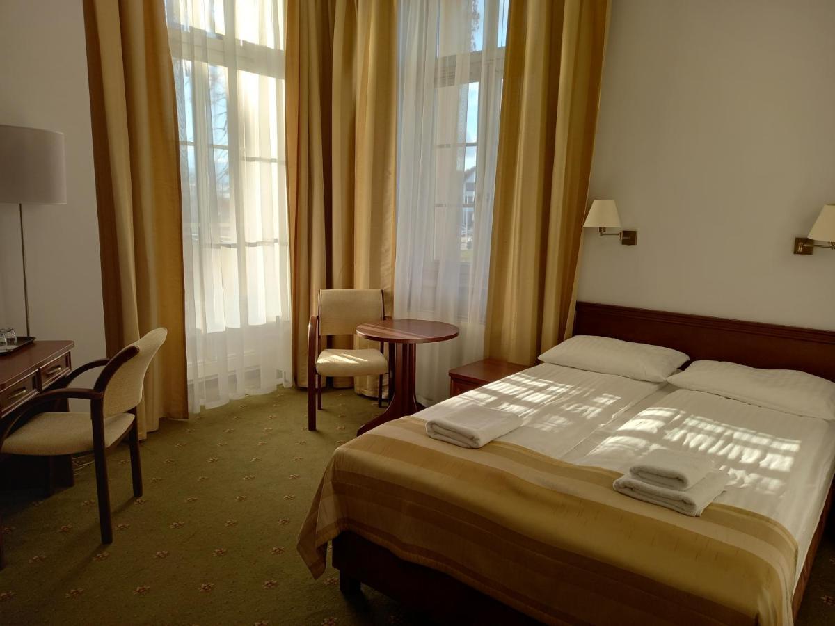 Hotel Masovia Gizycko Ngoại thất bức ảnh