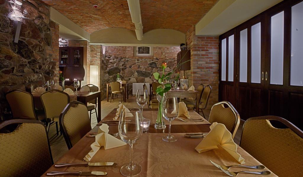 Hotel Masovia Gizycko Ngoại thất bức ảnh