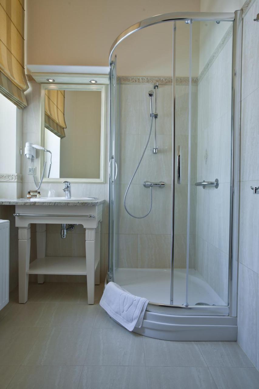 Hotel Masovia Gizycko Ngoại thất bức ảnh